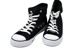 黑白运动鞋