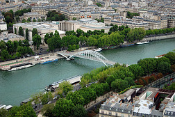 塞纳河和巴黎风景