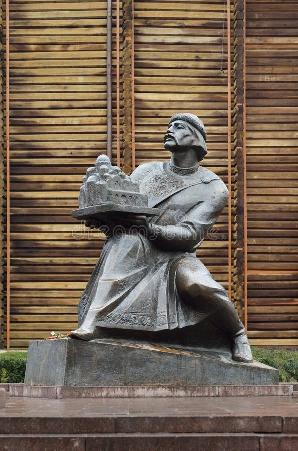 基辅雅罗斯拉夫智者雕像
