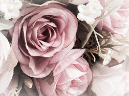 一束织物玫瑰花
