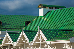 绿色金属屋顶的结构