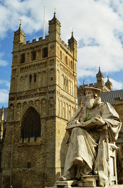 埃克塞特大教堂和雕像