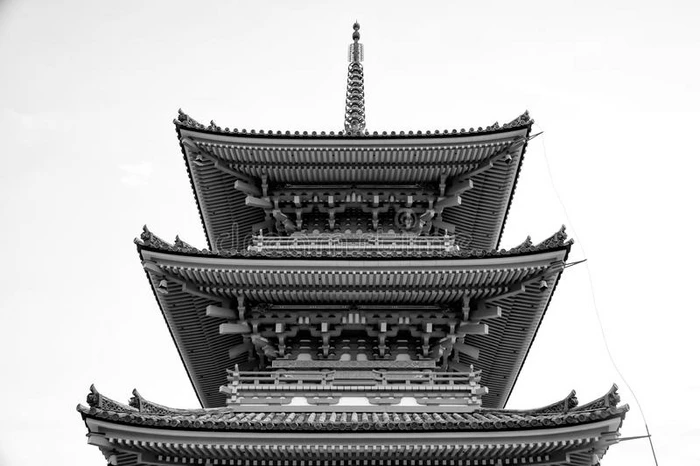 日本京都清水泽寺的美丽建筑（黑白）