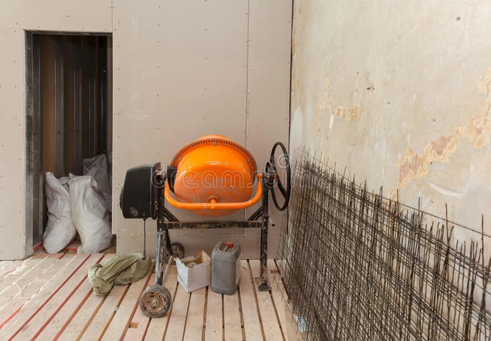 电动混凝土搅拌机在公寓装修和施工期间