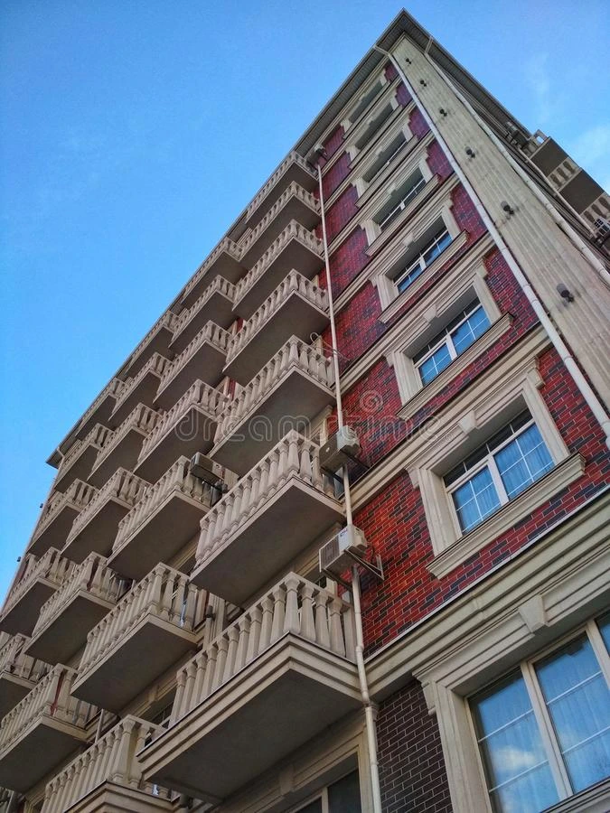基辅,乌克兰-前进12,2019碎片关于一建筑物采用一n运动易变指数